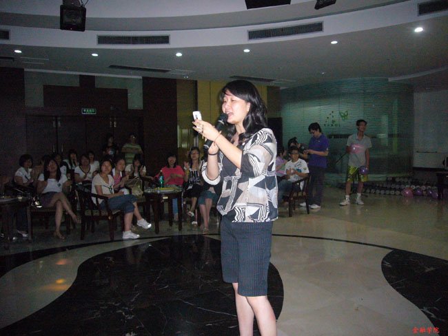 ctrl+鼠标滚轮缩放